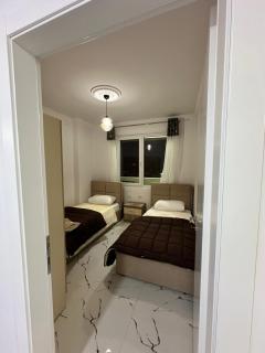 Golden Bliss Apartment - Tirana - 1
