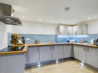 Sun Trap Terrace - 7