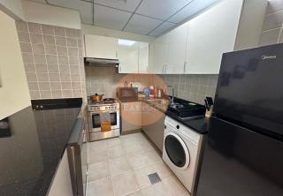 EasyGo - Polo Residence 1 Bedroom Community View - Dubai - 3