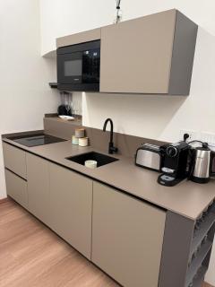 WELCOME RIVIERA Mazzini 77 appartamento lusso nel centro di Rapallo,WIFI, condizionamento in ogni stanza, attrezzato con tutto quello che serve in una casa, per un soggiorno da favola, parcheggio a pagamento 15euro al giorno da prenotare in anticipo - Rapallo - 3