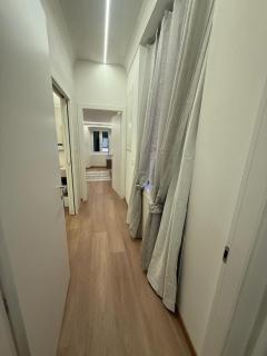 WELCOME RIVIERA Mazzini 77 appartamento lusso nel centro di Rapallo,WIFI, condizionamento in ogni stanza, attrezzato con tutto quello che serve in una casa, per un soggiorno da favola, parcheggio a pagamento 15euro al giorno da prenotare in anticipo - Rapallo - 1