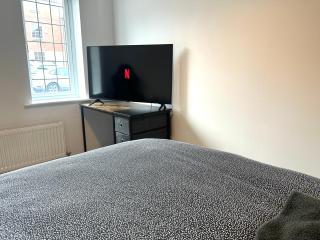 Silver Sky - 5 stars with VISIT CLEETHORPES - New Waltham - 4