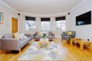 Large Central 3 Bed 3 Bath Apartment - New Town - Edimburgo - 0