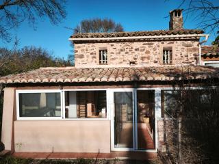 Cabanon provençal, piscine et jacuzzi partagés - Le Luc - 1