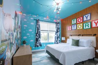 Private Vacation Home at Storey Lake, Orlando Florida - Kissimmee - 5