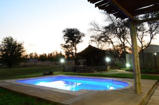 Kokolofitwe Game Lodge - Vredefort - 8