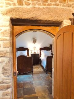 Le Petit Nid, Gîtes vue mer, l'Île de Tatihou avec Jacuzzi - 2