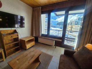 Spacieux 2 Pièces au Pied des Pistes avec Balcon, Proche Commerces à Tignes Val Claret - FR-1-502-566 - 4
