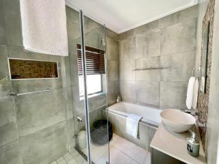 23 Daffodil - Blackheath - 9