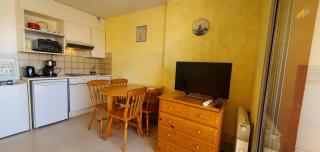LE CAPITOLE Vue mer Studio cabine 27m2 2 adultes 2 enfants avec climatisation et garage - Fréjus - 7