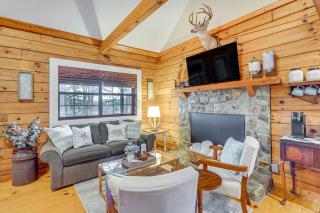 Hike, Boat and Explore Mtn-View Hayesville Hideaway - Hayesville - 8