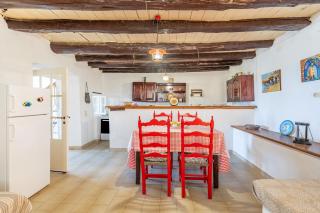 Priest's Traditional Mansion - - 2