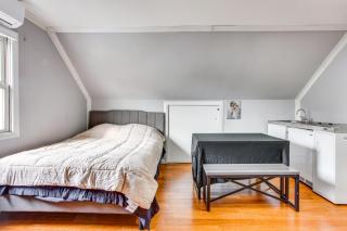 Long Island Duplex By Airport and Train - Valley Stream - 0