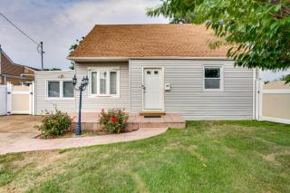 Long Island Duplex By Airport and Train - Valley Stream - 0