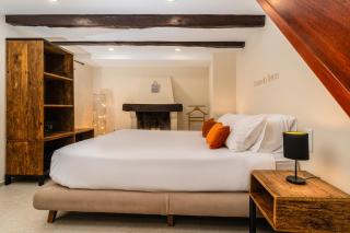 Casas da Terça - modern comfort in traditional houses set within 300sqm of private gardens to explore - 7