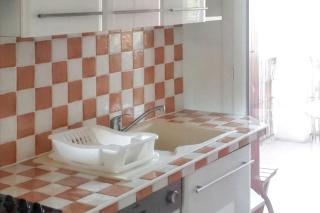 Appartement contemporain à Saint-Cyr-sur-Mer avec balcon. - 5