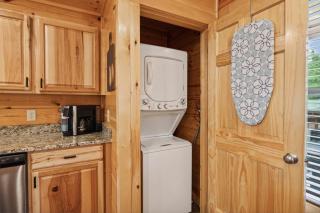 Amazing Grace - Newly Built - 3 BR - Less Than 2 Miles from The Island - 4