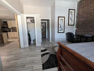 New modern and chic and upscale apartment - Maryville - 3