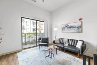 Cozy 1BR Sanctuary Near Culture and Dining 52 - 5