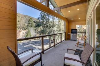 Cozy Pine Mountain Club Cabin with Large Deck - Pine Mountain Club - 8