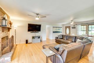 West Union Home with Saltwater Pool on 2 Acres! - 6