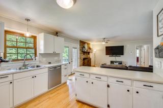 West Union Home with Saltwater Pool on 2 Acres! - 1