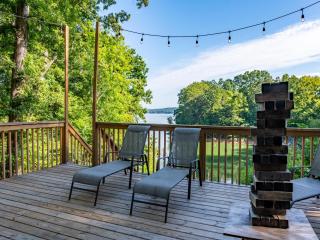 Emerald Cove - Dandridge - 1
