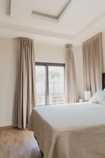 Espectacular Townhouse frente a Los Cedritos con vistas al merendon, completamente equipado y con aparcamiento privado - 5