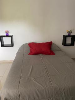 7 Olivos Departamento Interno hasta 4 personas con Pileta compartida - - 3