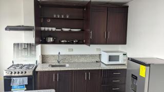 Full Apartment Comfortable, Spacious and with Natural Light in Cuenca - ID301 - Cuenca - 8