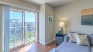 National at Clarendon Metro - 4