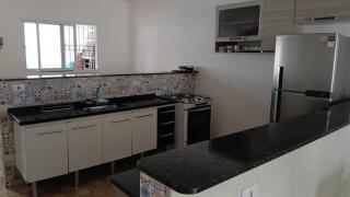 Casa espaçosa, com piscina e churrasqueira - Peruíbe - 6