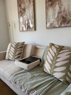 Private Spacious One-Bedroom Flat - Located Between the City Centre and the New Forest - Totton and Eling - 8