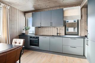 Hafjell Front 8pers Ski InOut - 4