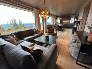 Hafjell Front 8pers Ski InOut - 9