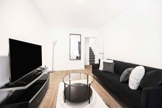 Stylish London Flat - 5 Sleeper - Ilford - 8