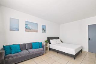 Beachside Apt Miami 4 Guests - Miami Beach - 7