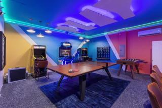 Sleeps 18 Family Retreat w Game Room Pool Resort Access Shadow Mountain - Davenport - 8