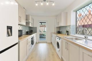 Modern home near Alexandra Dock - Great Coates - 3