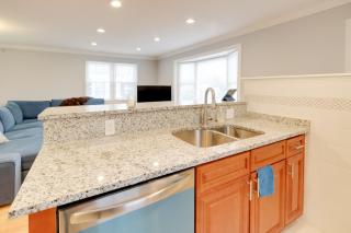 DC Area Home about 1 Mi to Metro WFH Friendly! - Silver Spring - 3