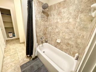 Arbnb-Vintage Modern Luxury-Deep Ellum-Fair Park-Downtown Dallas - 4