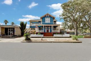 Hidden Gem By Beach & Pier Blue Home - Galveston - 9
