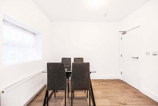 Amazing 4 Sleeper Great Location - 1