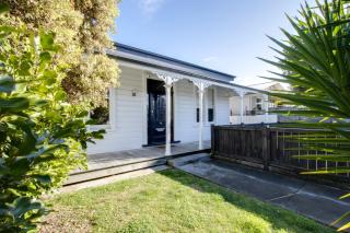 Coastal Villa - Napier Holiday Home - Napier - 0