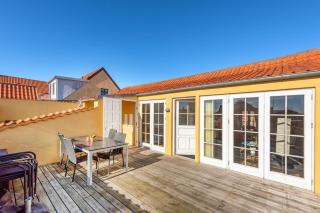 Unikt på torvet; Byliv og rolig sol-altan. - Skagen - 4