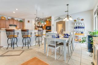 Spacious San Antonio Home with Outdoor Oasis! - San Antonio - 6