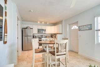 Apartment with Easy Access to Indian Rocks Beach! - Clearwater Beach - 3