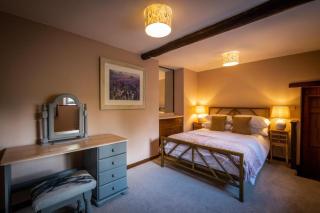 Beautiful Grade 2 listed building- Single Dwelling - Bowness-on-Windermere - 5