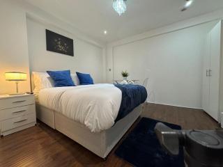 The Riverside Haven - 1