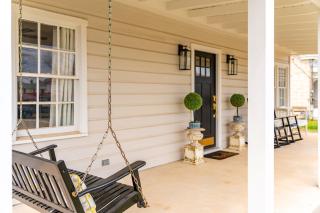 Fraulein Haus walk to Main St sleeps 5 - Fredericksburg - 5